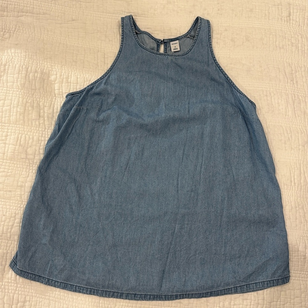 Old Navy Chambray Sleeveless Racerback Top – Women’s Medium